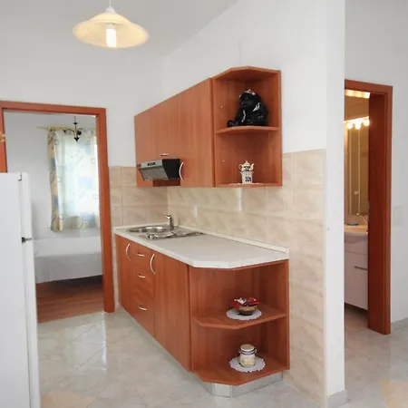 5458d Njivice